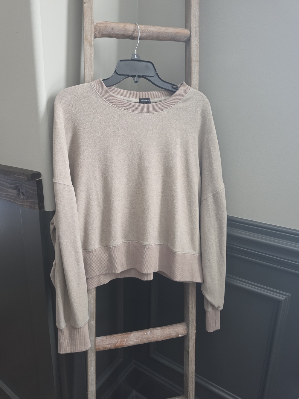 BKE Relaxed Crewneck Sweater in Taupe -